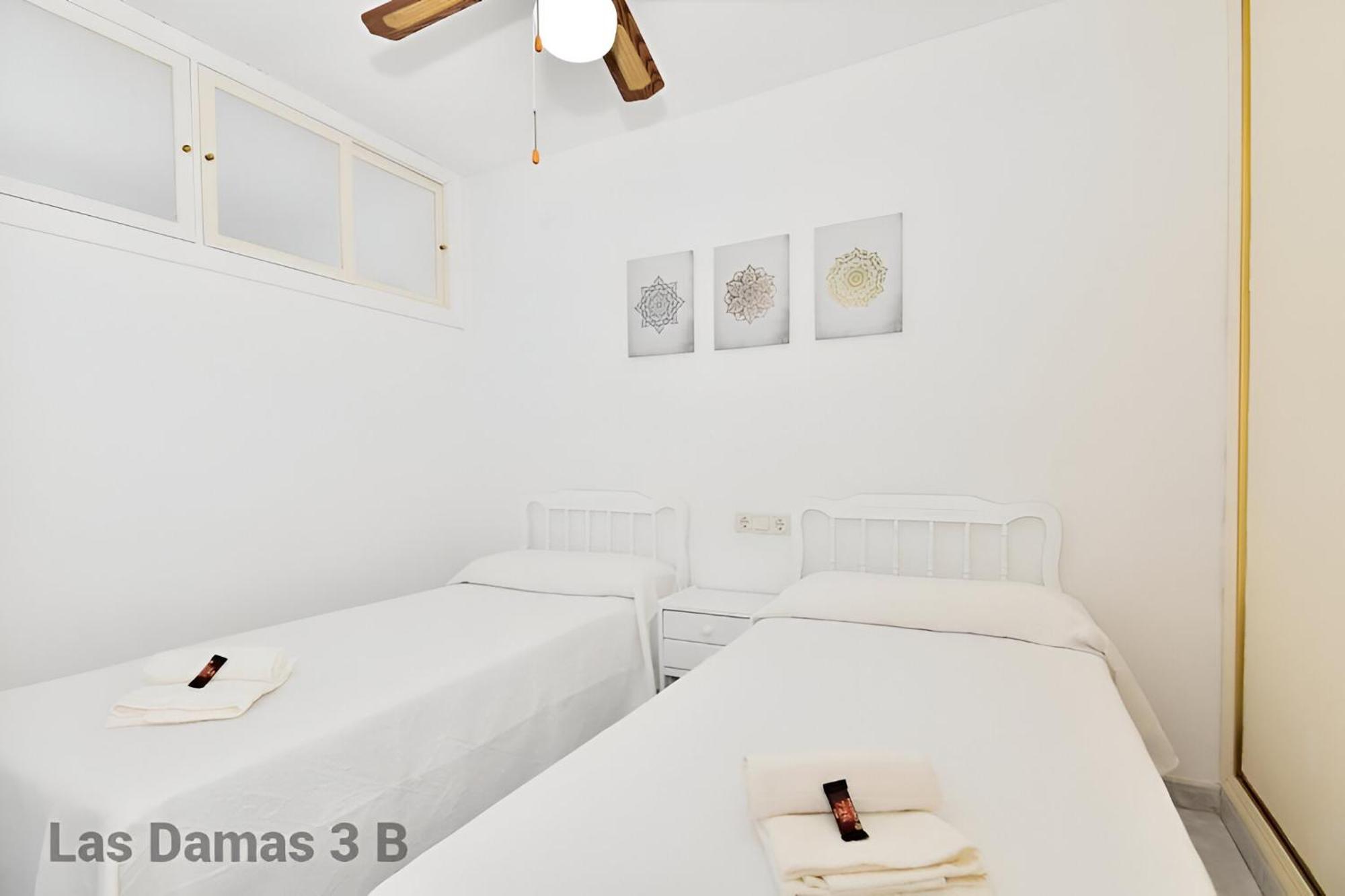 Las Damas 3B Beach Front - Pool & Parking Бенидорм Экстерьер фото